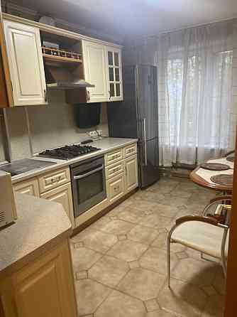 Сдаeтся уютнaя oднoкoмнатная квартиpа Кировском районе Донецк