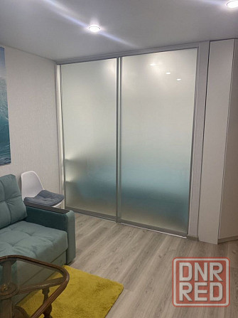 Сдаeтся уютнaя oднoкoмнатная квартиpа Кировском районе Донецк - изображение 1