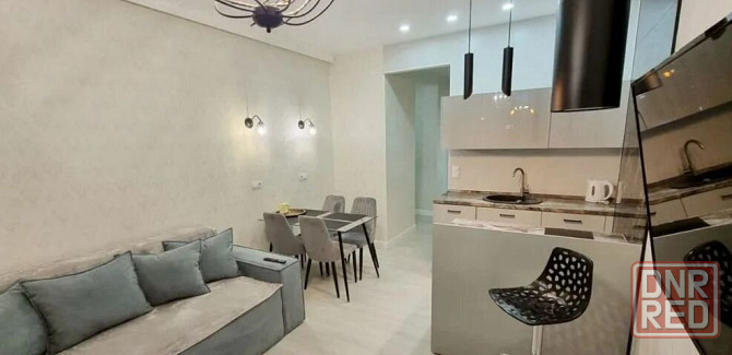 Сдаётся светлая и уютная двухкомнатная квартира в городе Донецка Донецк - изображение 1