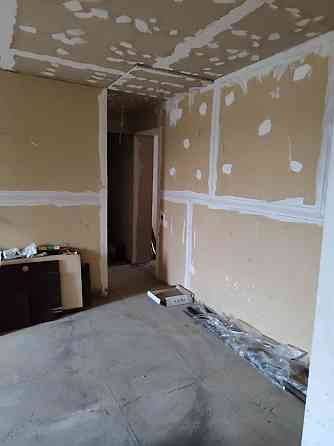 Продам 3 к.кв. Гвардейка, военкомат, 4/5, в состоянии кап. ремонта Макеевка