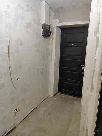 Продам 3 к.кв. Гвардейка, военкомат, 4/5, в состоянии кап. ремонта Макеевка