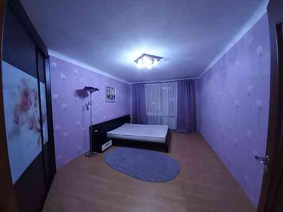 Сдам 2-комнатную квартиру в Ворошиловском районе, Белый Лебедь. Донецк