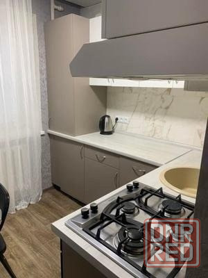 Сдам 1-комнатную квартиру в Ворошиловском районе, Донбасс Арена. Донецк - изображение 2