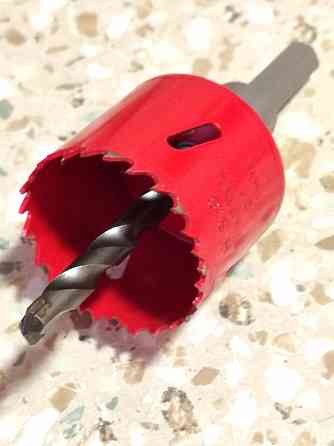 Коронка биметаллическая с центрирующим буром! Донецк