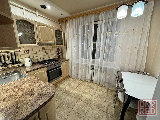 Сдам 1-комнатную квартиру в Ворошиловском районе, Донбасс Арена. Донецк - изображение 2