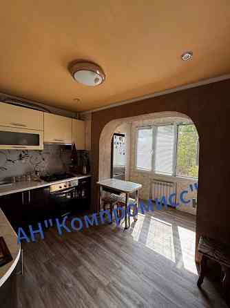 Продаю 2-х комн. квартиру Макеевка, Центр Макеевка