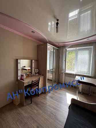 Продаю 2-х комн. квартиру Макеевка, Центр Макеевка