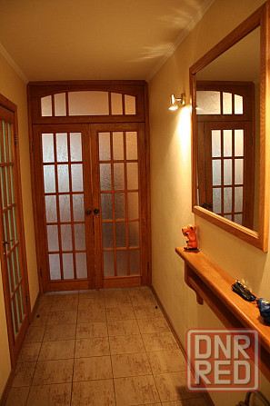 Однокомнатная крупногабаритная квартира по ул. Разенкова в Калининском р-не г. Донецка Донецк - изображение 1