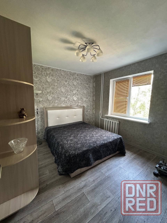 Трехкомнатная квартира по ул. 230 Стрелковой дивизии в Буденновском р-не г. Донецка Донецк - изображение 3