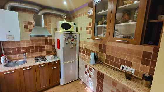 Большая студия с ремонтом в центре Донецк