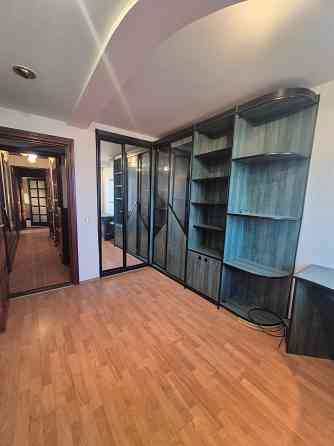 Продам 3х комн квартиру в Буденновском районе Цветочный Донецк