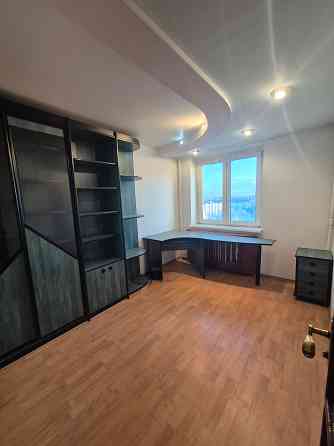 Продам 3х комн квартиру в Буденновском районе Цветочный Донецк