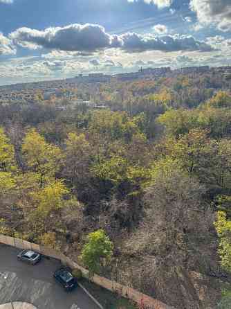 Продам 4к 120м новострой видовая Донецк