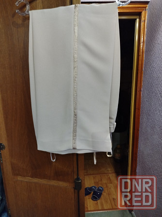 Костюм бежевый и чёрный размер 50-52 IMAGE Донецк - изображение 2