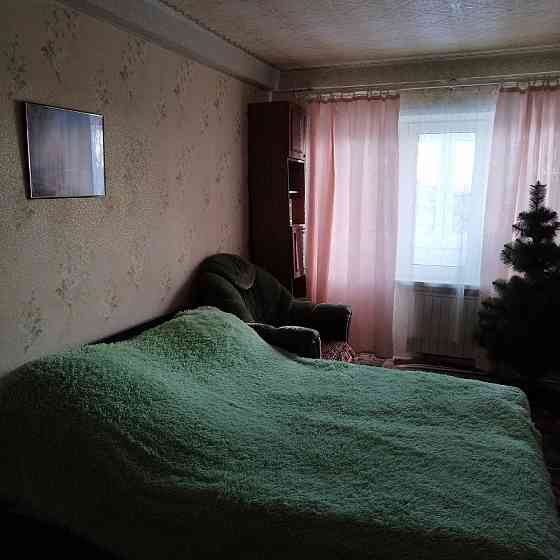 Продам 3-комнатную квартиру, м-он 2, д.32 Торез