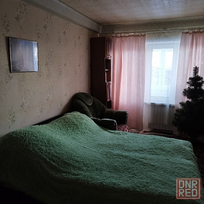 Продам 3-комнатную квартиру, м-он 2, д.32 Торез - изображение 3