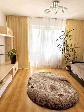 Сдам 1-комнатную квартиру в Ворошиловском районе, площадь Ленина. Донецк