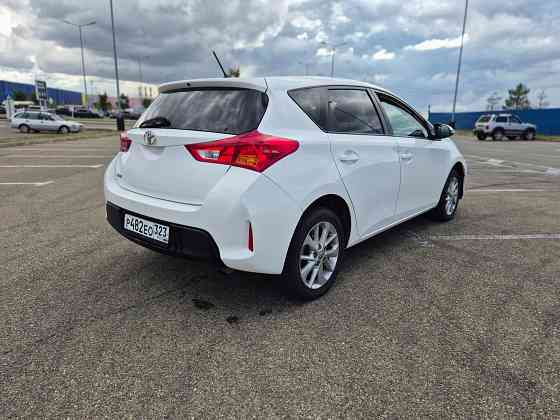 Продам авто Toyota Auris Мариуполь