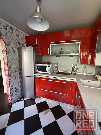 Продаётся 2х ком. квартира в Киевском р-не, г. Донецк, ул. Звягильского (Гладковка). Донецк - изображение 2