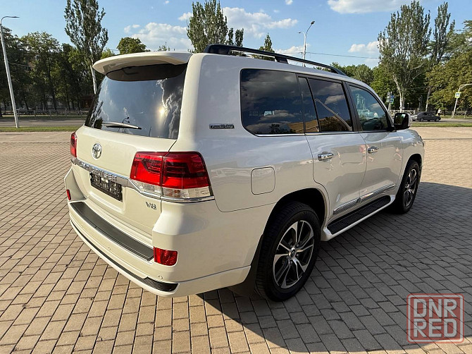 Официальная Toyota Land Cruiser 200 2019г.в. Донецк - изображение 4