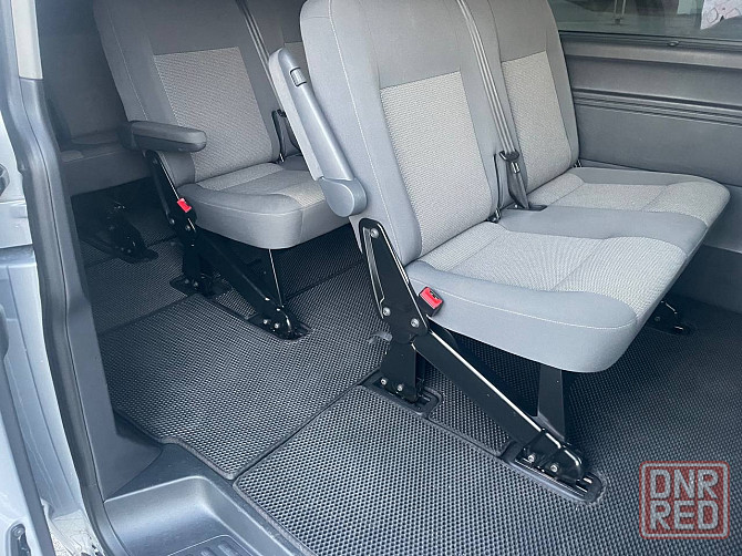 Официальный Volkswagen Caravelle 2013г.в. Донецк - изображение 8