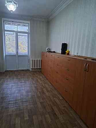 сталинка 2 комн кварт б.Шевченко /ул.Барнаульская калининский рн Донецк