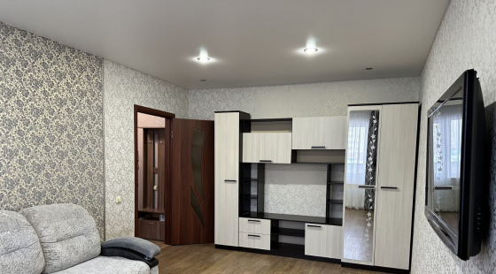 Сдается двухкомнатная квартира по Комсомольскому проспекту Донецк