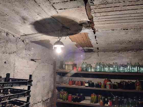 Продам Гараж Зугрэс