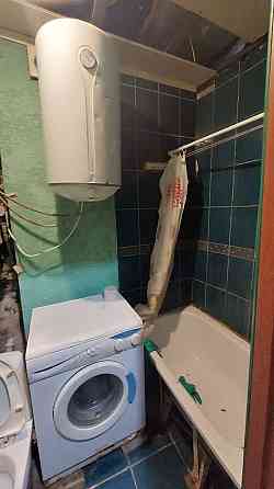 Продается двухкомнатная гостинка Мариуполь