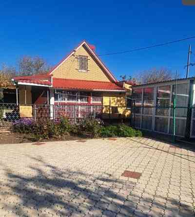 Сдается отличный двухуровневый дом в Пролетарском районе! Донецк