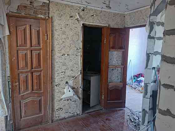 Продается четырёхкомнатная квартира Мариуполь