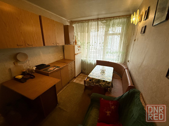 Продам 1 комн.кв., 3/9 эт., 35 кв.м. - Торез, центр Торез - изображение 4