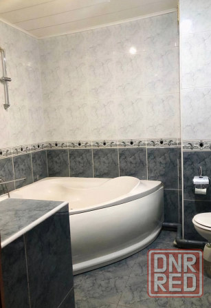 Продам 3хком.квартиру в центральном районе, с ремонтом, большой кухней-столовой Мариуполь - изображение 4