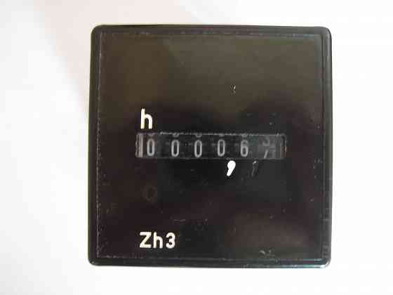 Счетчик часов работы серии zh3 времен Германия "Erich Weinert" Magdeburg Донецк