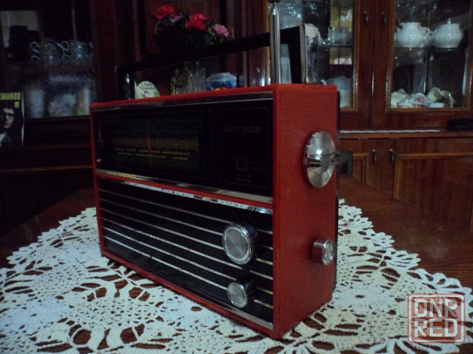 Красный вэф 202 олимпийский. Енакиево - изображение 2