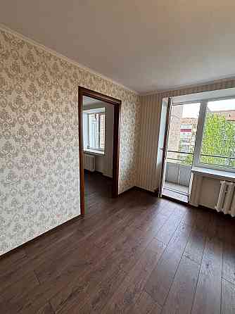 ленинский район, ул. титова ,этаж 8, ремонт Луганск