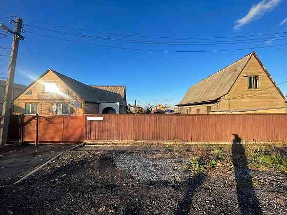 Продажа добротного дома и большого участка с хоз. постройками и гаражом в Харцызске Харцызск