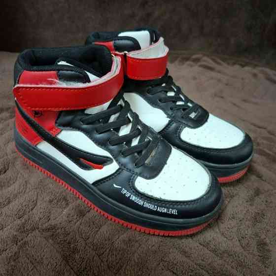 Кроссовки/Ботинки детские Донецк