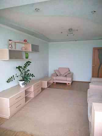 Сдам 2 комнатную квартиру напротив рынок Зелёный Макеевка