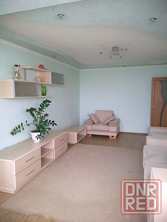 Сдам 2 комнатную квартиру напротив рынок Зелёный Макеевка - изображение 1