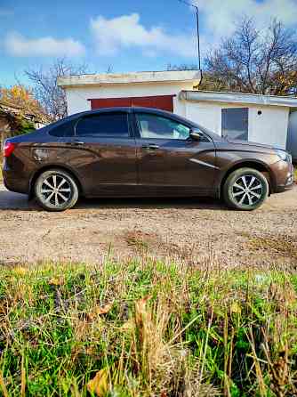 Продам Отличный автомобиль Lada Vesta. Горловка