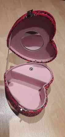 Продам музыкальную шкатулку Донецк