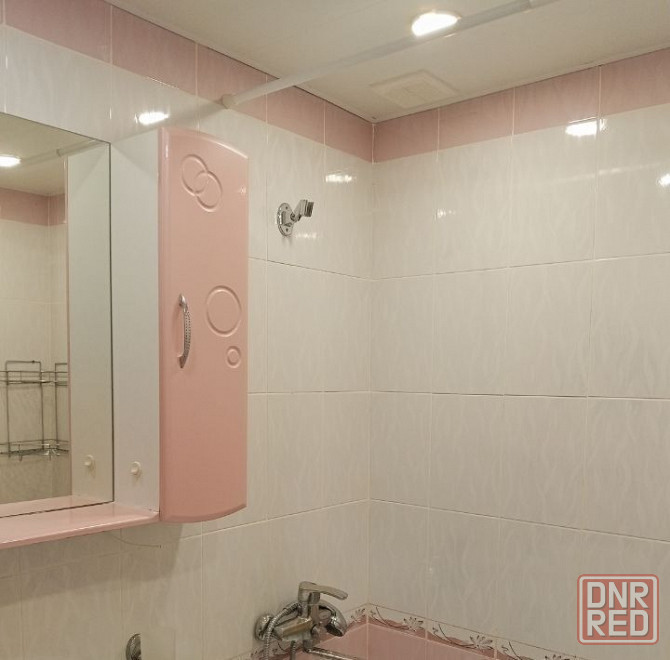 Сдам ухоженную, тёплую 2к квартиру с мебелью. Ворошиловский район на набережной Донецк - изображение 3