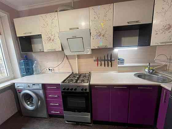 Сдам трехкомнатную квартиру Комсрмольский бульвар Мариуполь