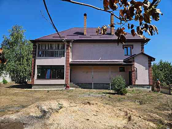 Продам современный дом с большим участком земли Буденовский р-н Донецк