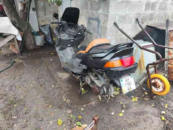 Yamaha majesty 250 на запчасти Донецк