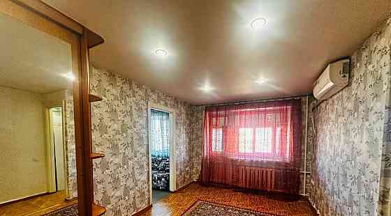 сдается двухкомнатная квартира приличным людям, в городе донецка Донецк