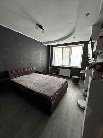 Продам 3х ком. квартиру Мариуполь