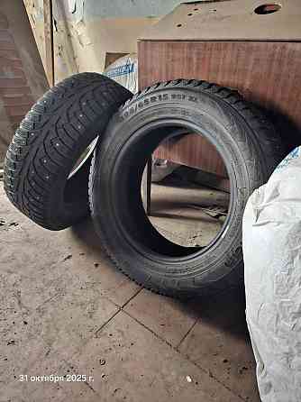 Продам зимнюю резину Nokian 195/65 R15 Донецк