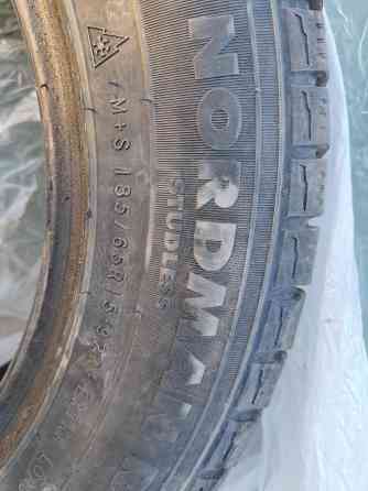 Продам автомобильные покрышки зимние Nokiian 185/65/15 б/у Донецк